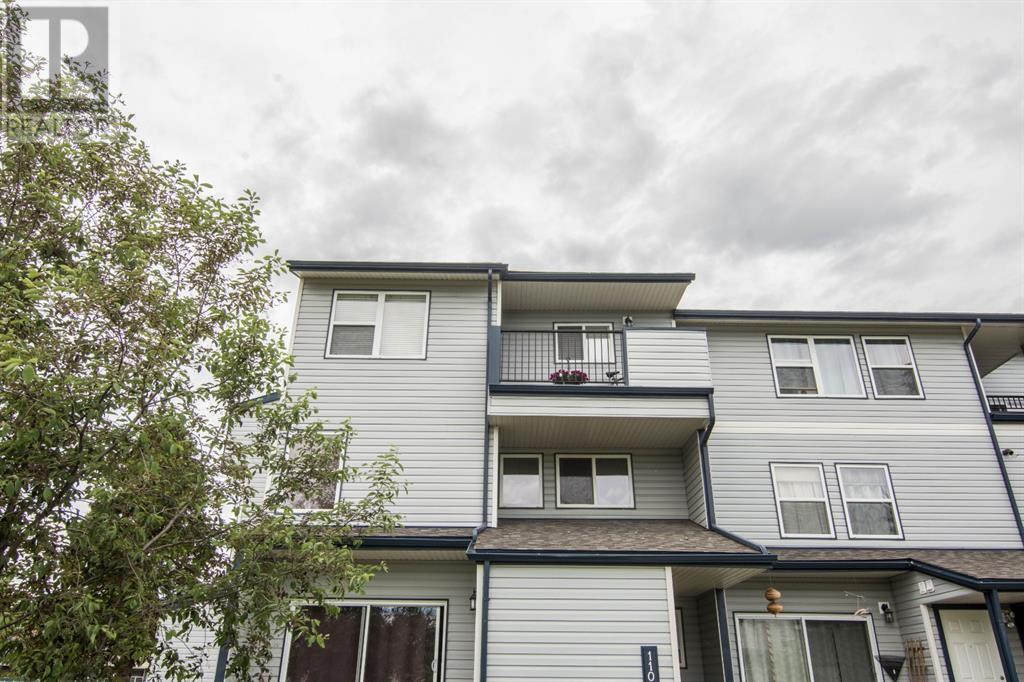 1208, 7201 Poplar Drive